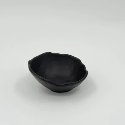 ظرف سرو كنگره دار ملامين وارداتی رنگ مشکی 